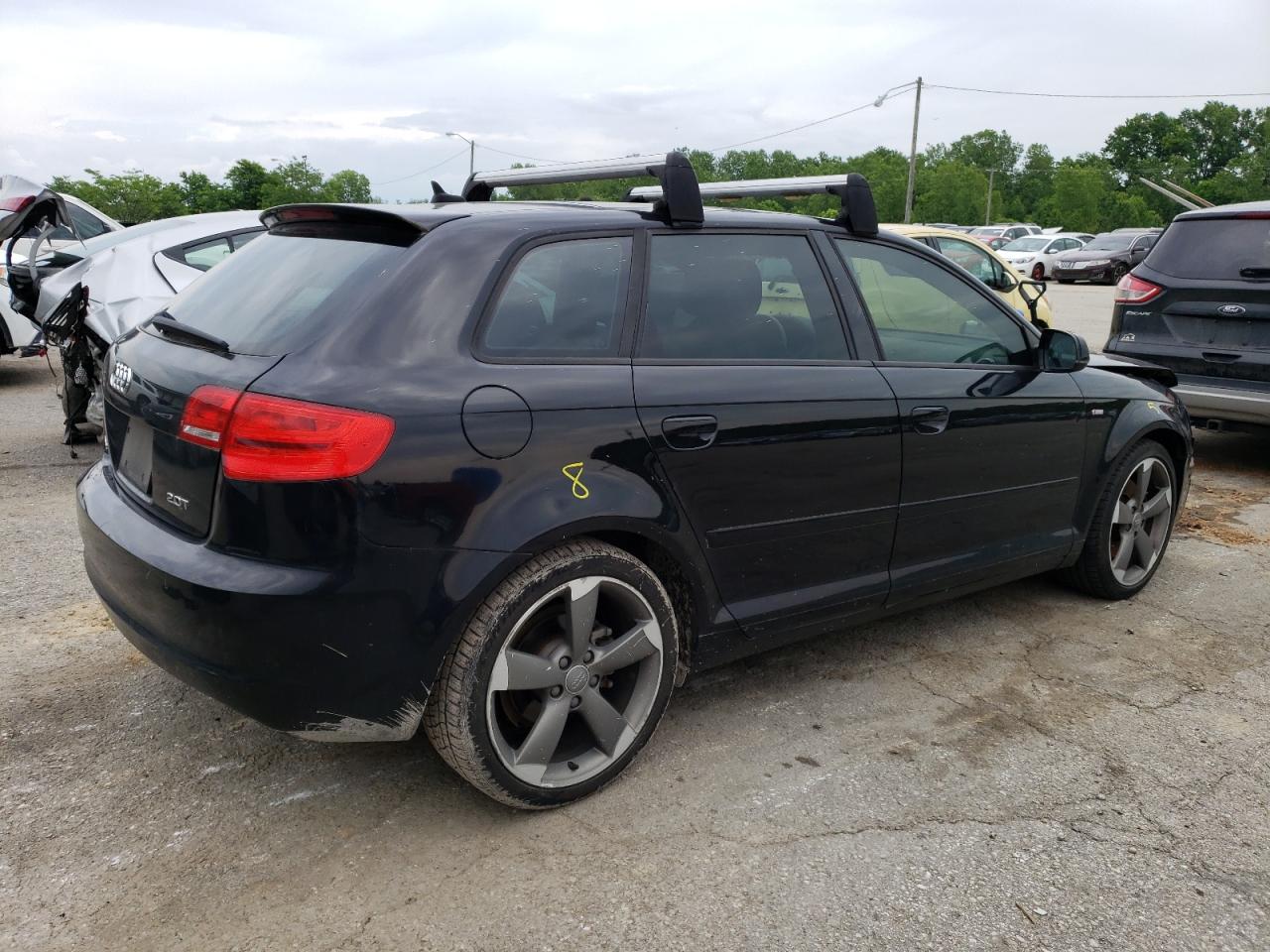 Photo 2 VIN: WAUPEAFM4CA040710 - AUDI A3 