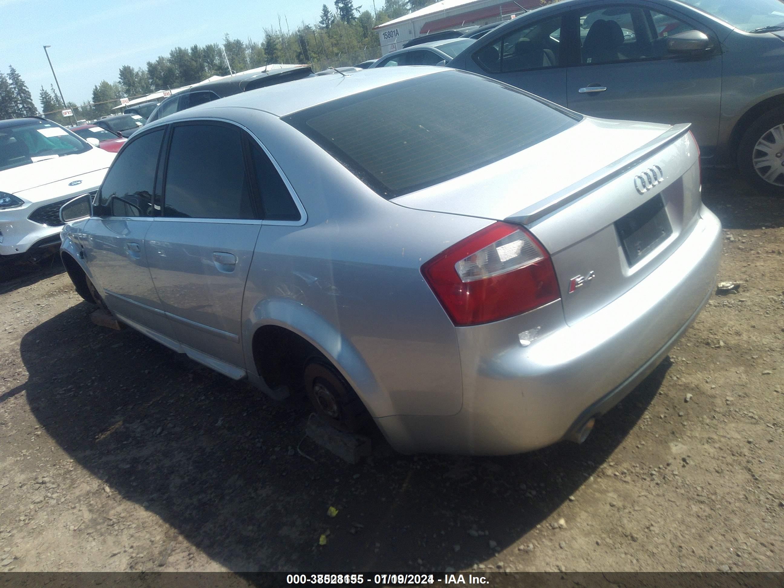 Photo 2 VIN: WAUPL68E34A278543 - AUDI S4 