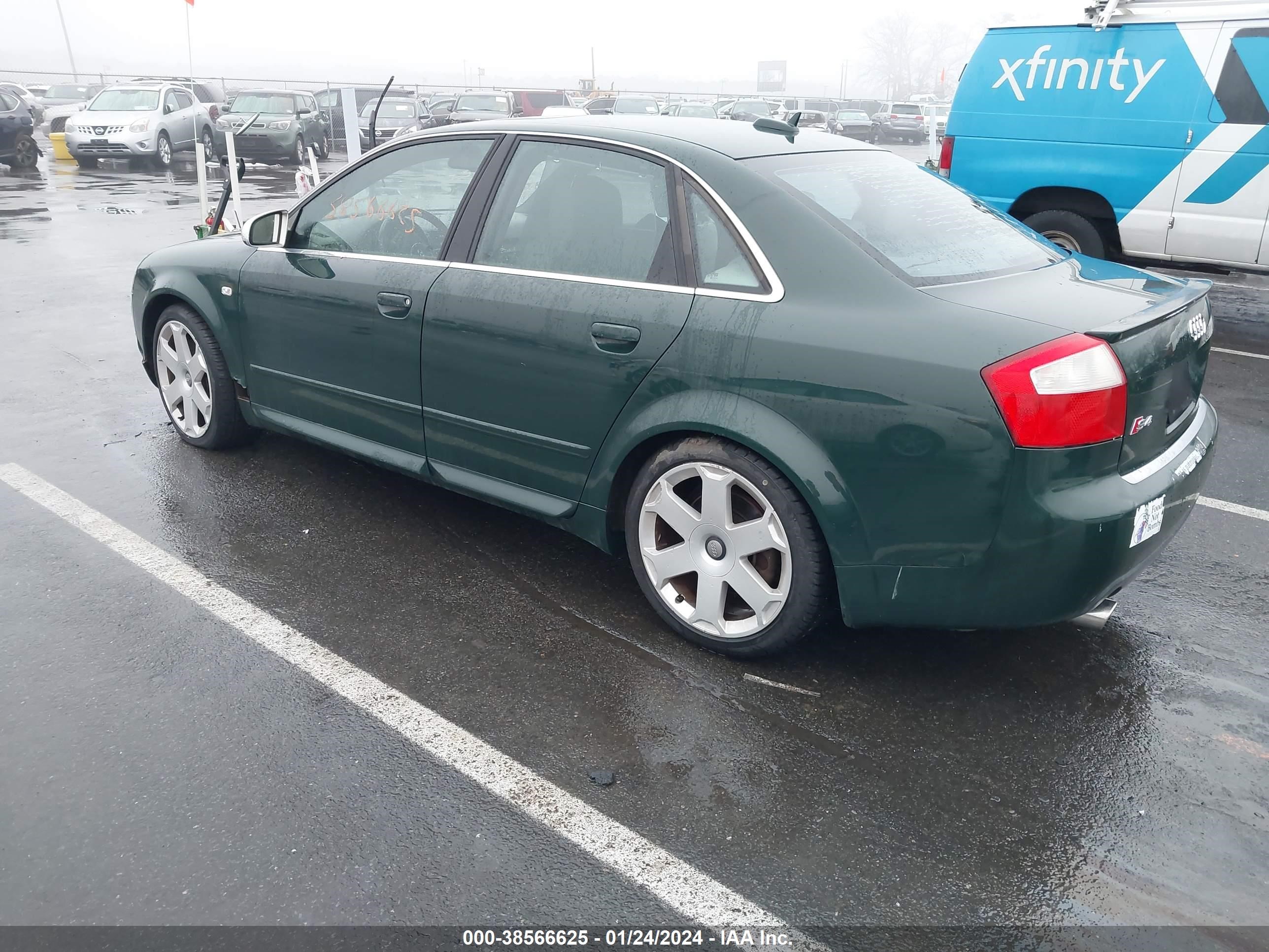 Photo 2 VIN: WAUPL68E85A018964 - AUDI S4 