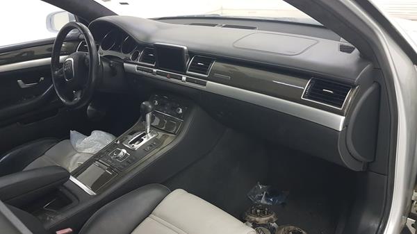 Photo 28 VIN: WAUPN44E37N009475 - AUDI S8 