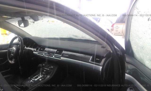 Photo 4 VIN: WAUPN94E38N001102 - AUDI S8 