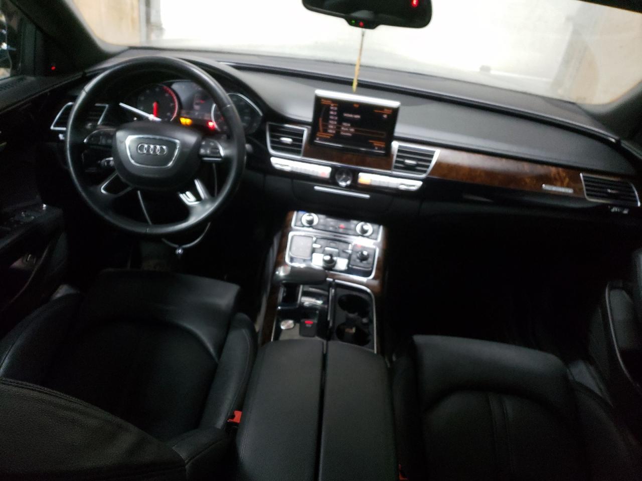 Photo 7 VIN: WAUR2AFD0EN006017 - AUDI A8 