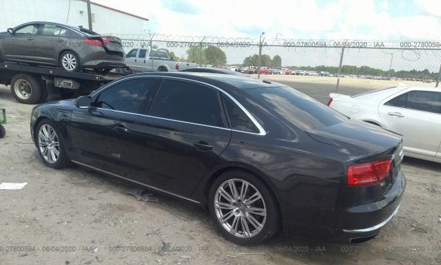 Photo 2 VIN: WAUR2AFD9DN010033 - AUDI A8 