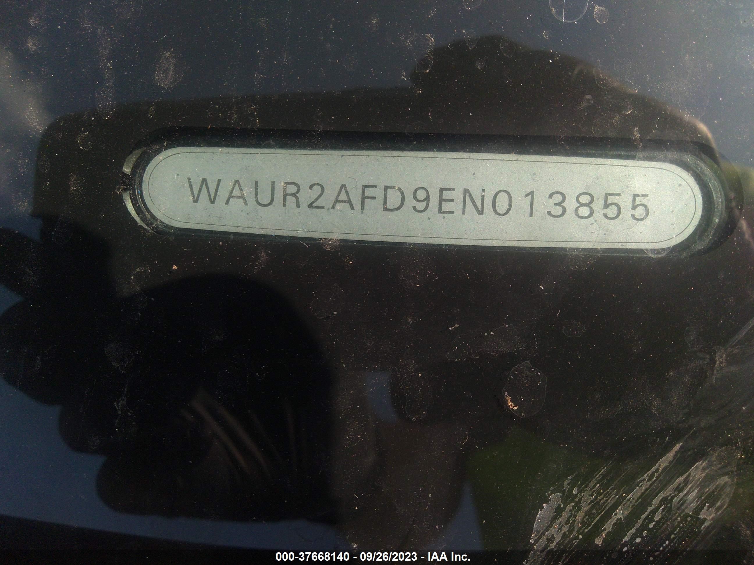 Photo 8 VIN: WAUR2AFD9EN013855 - AUDI A8 