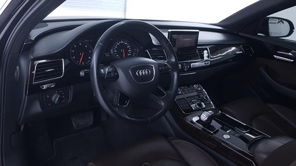 Photo 11 VIN: WAUR2BFDXEN005494 - AUDI A8 