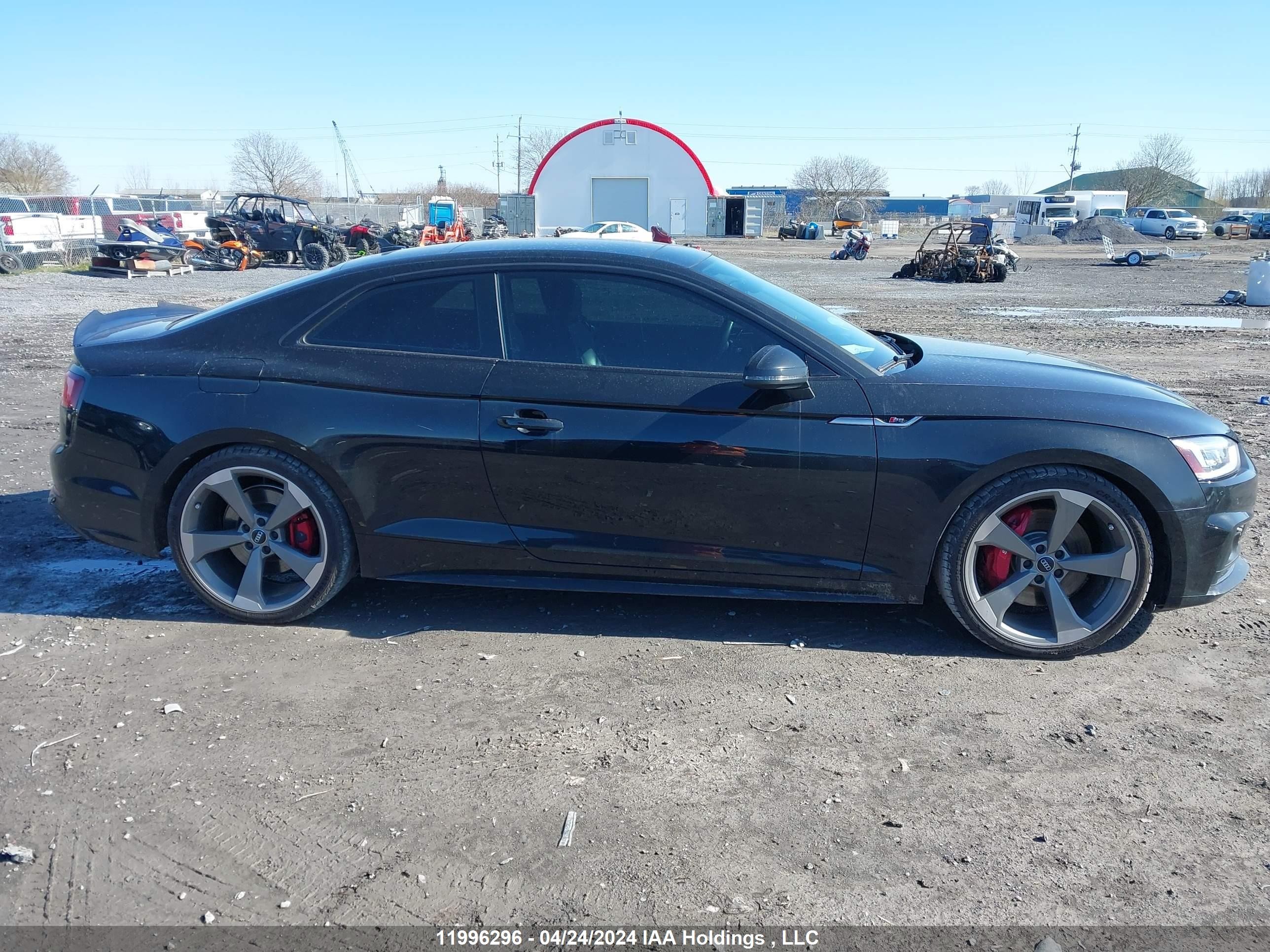 Photo 12 VIN: WAUR4AF51KA027139 - AUDI S5 