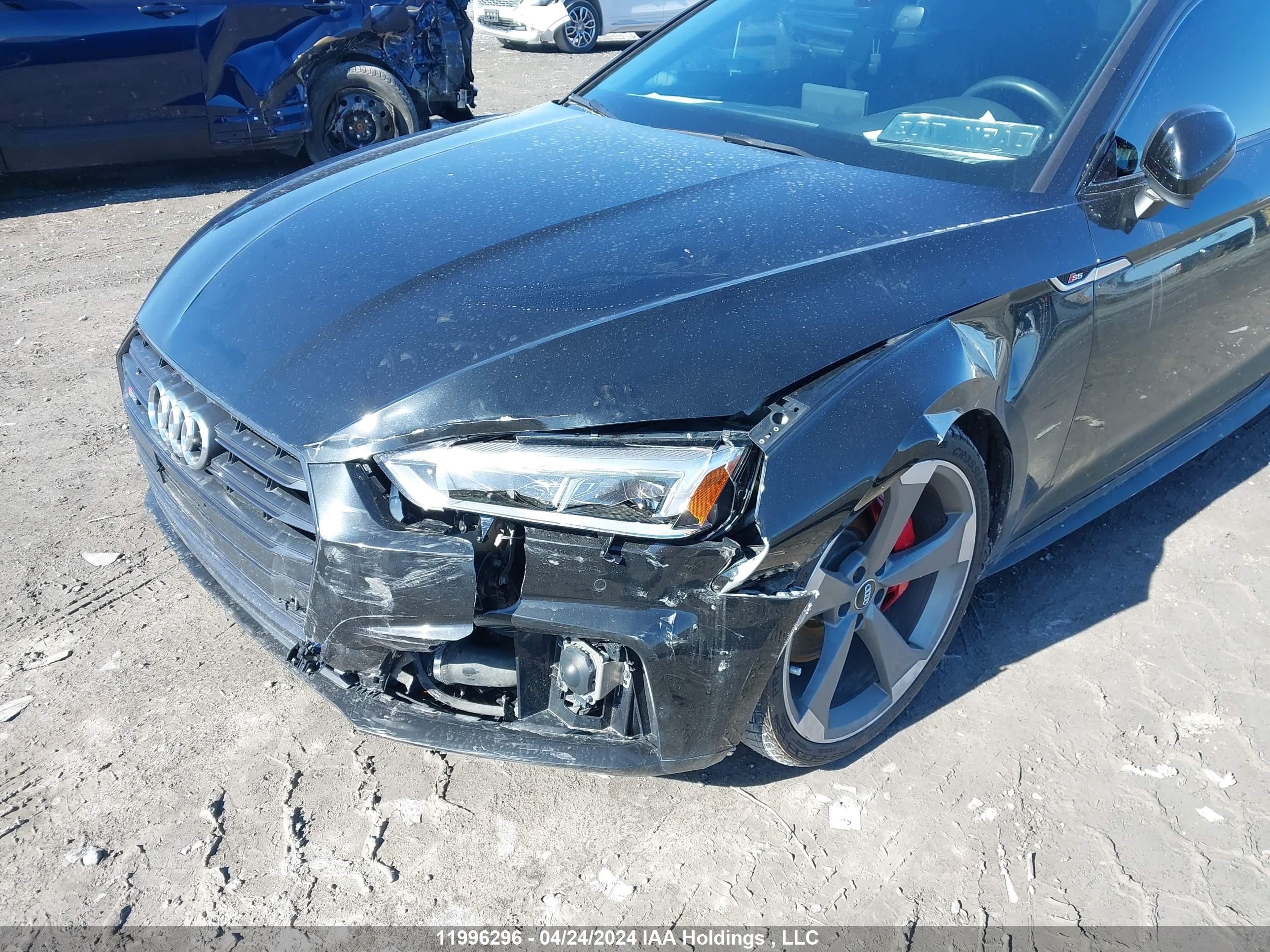 Photo 5 VIN: WAUR4AF51KA027139 - AUDI S5 