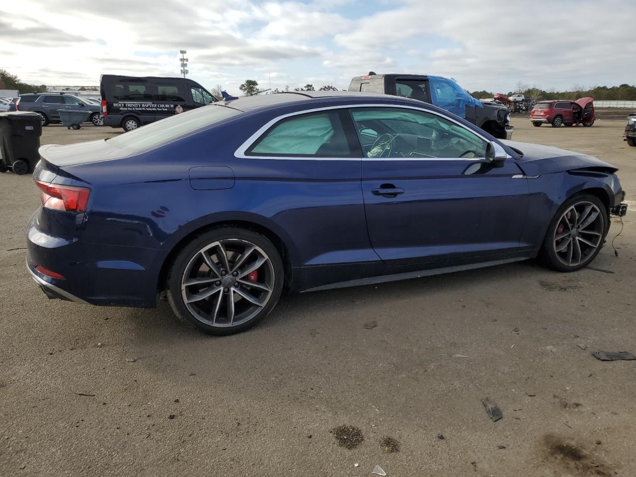 Photo 2 VIN: WAUR4AF53JA031921 - AUDI RS5 