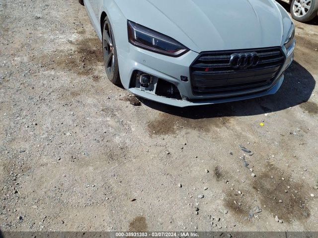 Photo 5 VIN: WAUR4AF57KA056502 - AUDI S5 