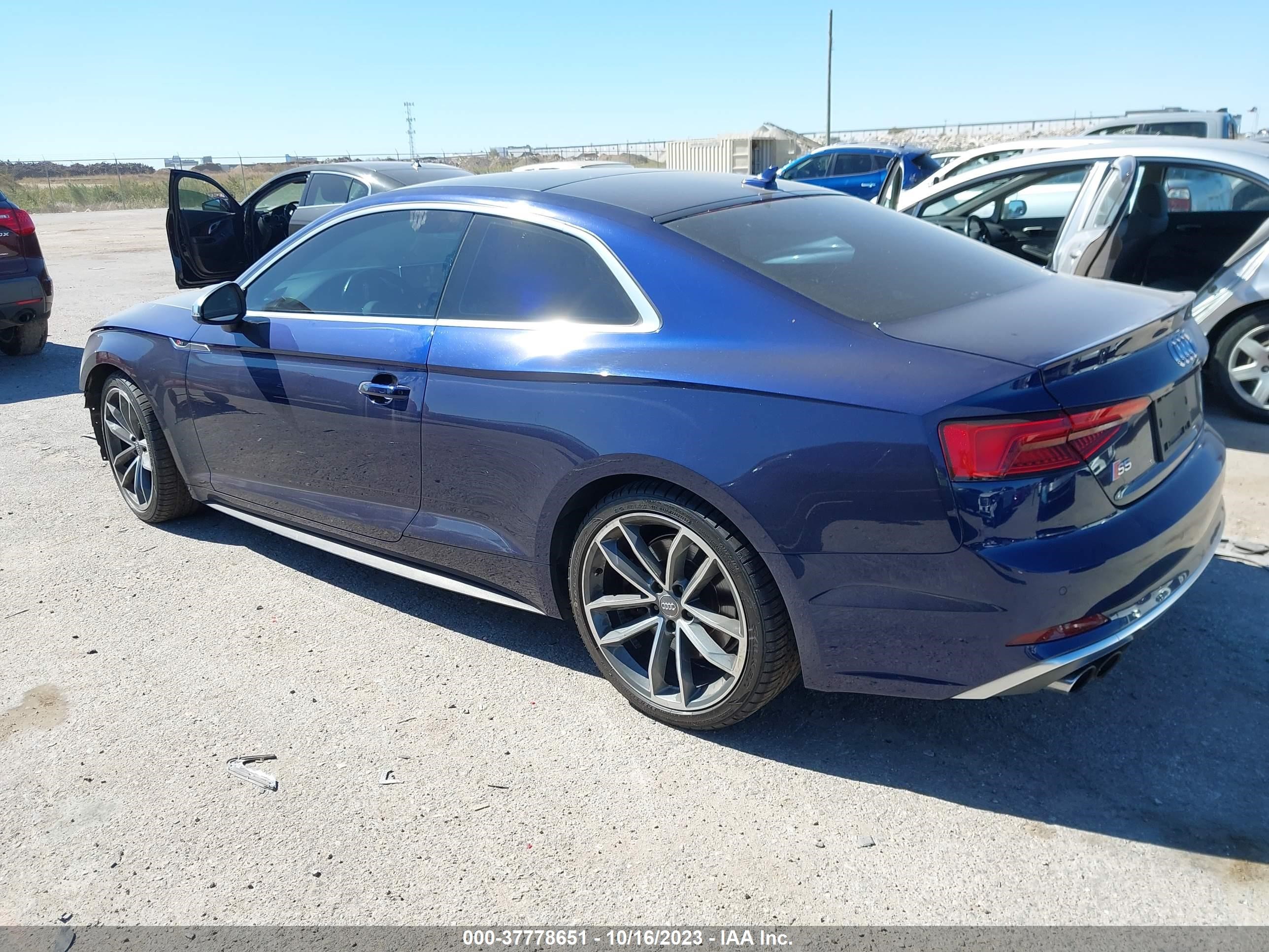 Photo 2 VIN: WAUR4AF59JA006702 - AUDI S5 