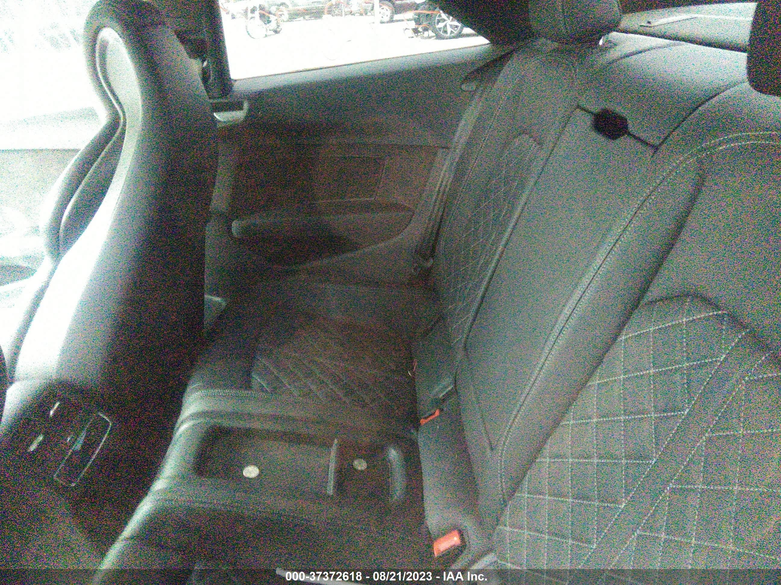 Photo 7 VIN: WAUR4AF59MA063261 - AUDI S5 