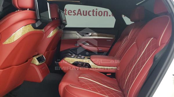 Photo 28 VIN: WAUR4B4H1CN019748 - AUDI A8 