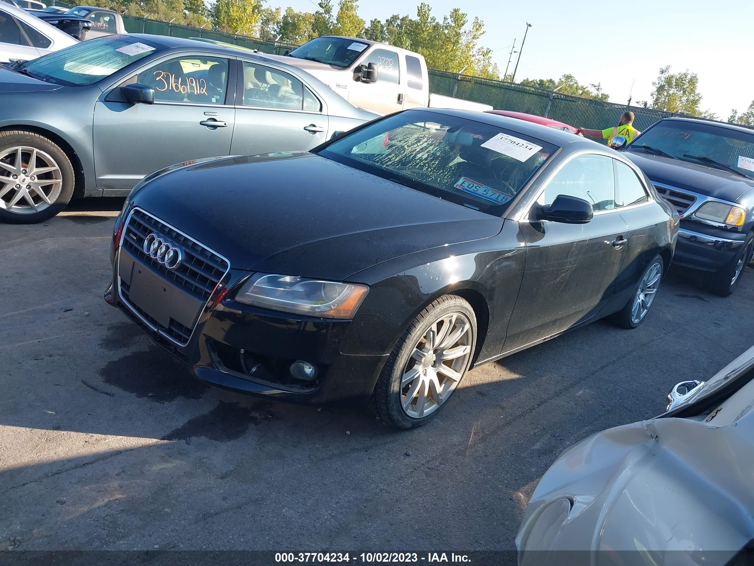 Photo 1 VIN: WAURFAFR0BA054121 - AUDI A5 