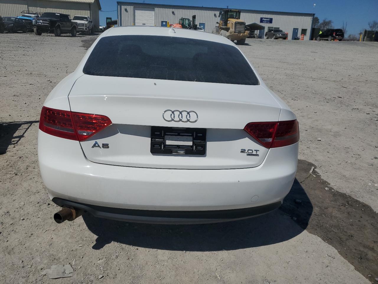 Photo 5 VIN: WAURFAFR4BA086117 - AUDI A5 