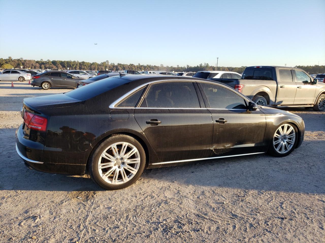 Photo 2 VIN: WAURGAFD0EN009498 - AUDI A8 