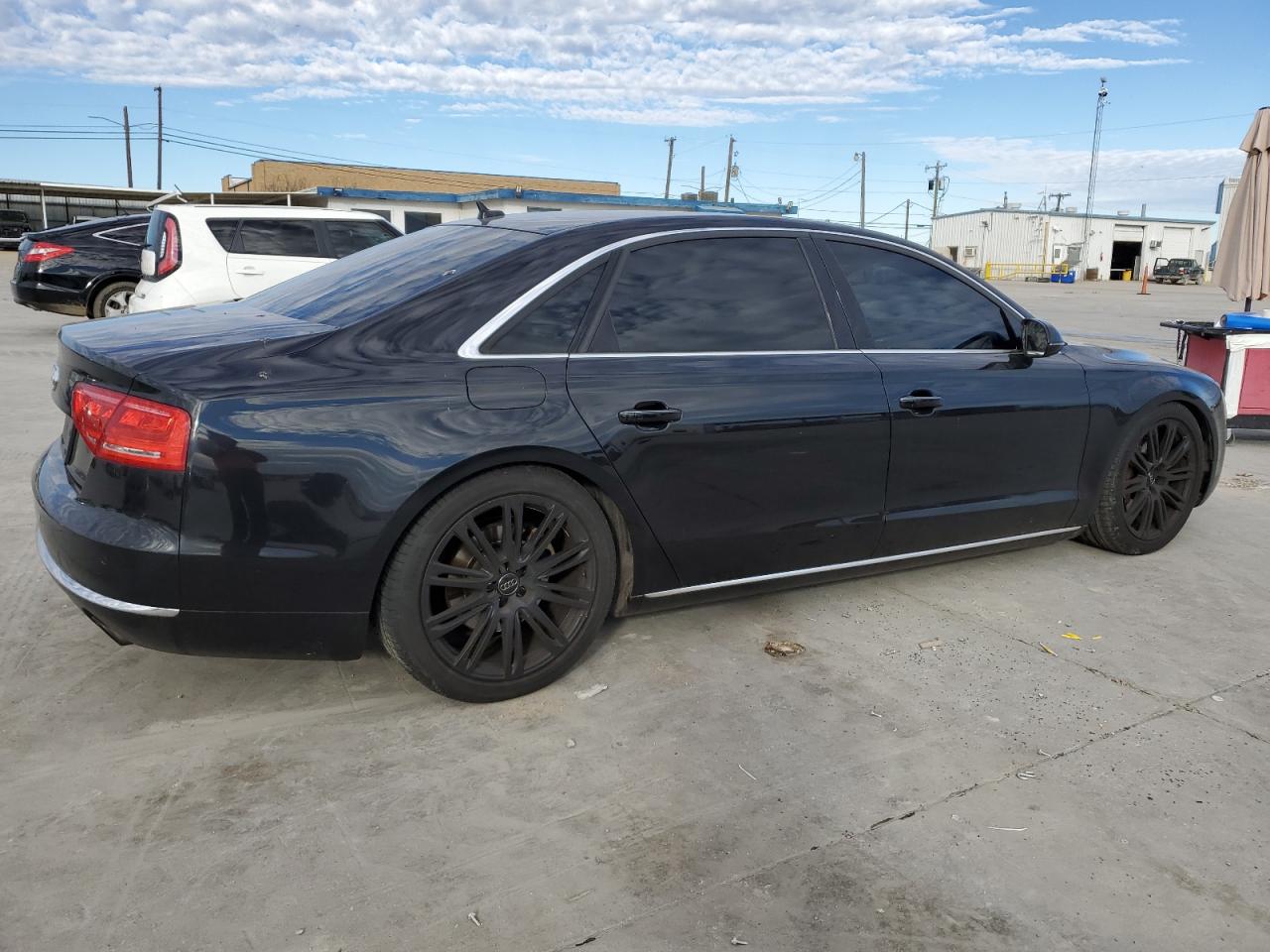 Photo 2 VIN: WAURGAFD2DN016208 - AUDI A8 