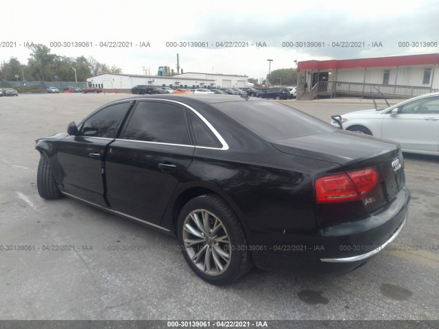 Photo 2 VIN: WAURGAFD3DN012569 - AUDI A8 L 