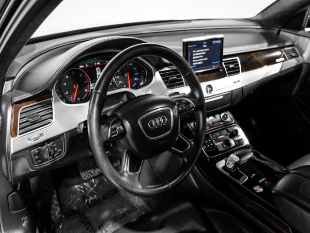 Photo 9 VIN: WAURGAFD4EN009889 - AUDI A8 L 