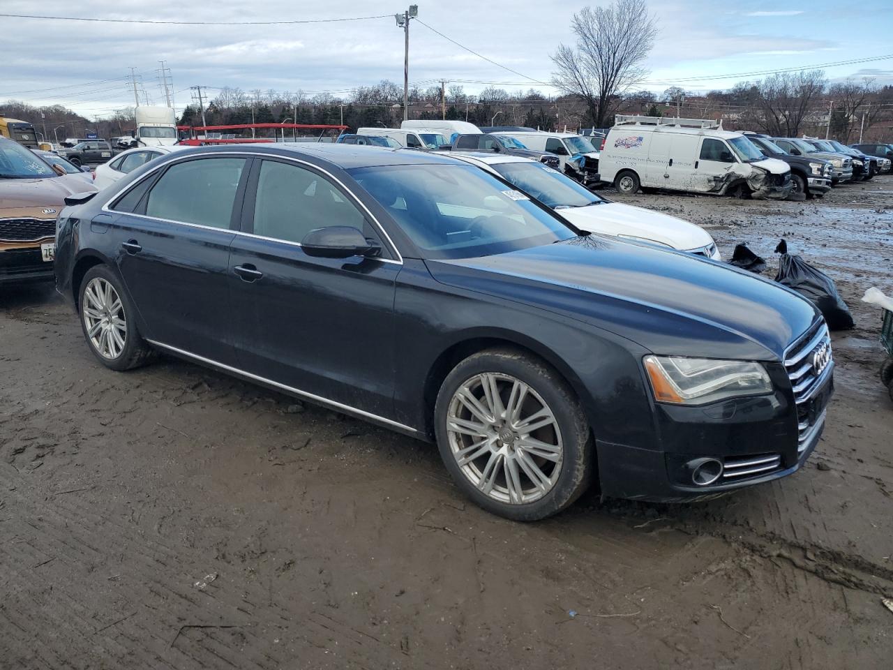 Photo 3 VIN: WAURGAFD7DN031562 - AUDI A8 