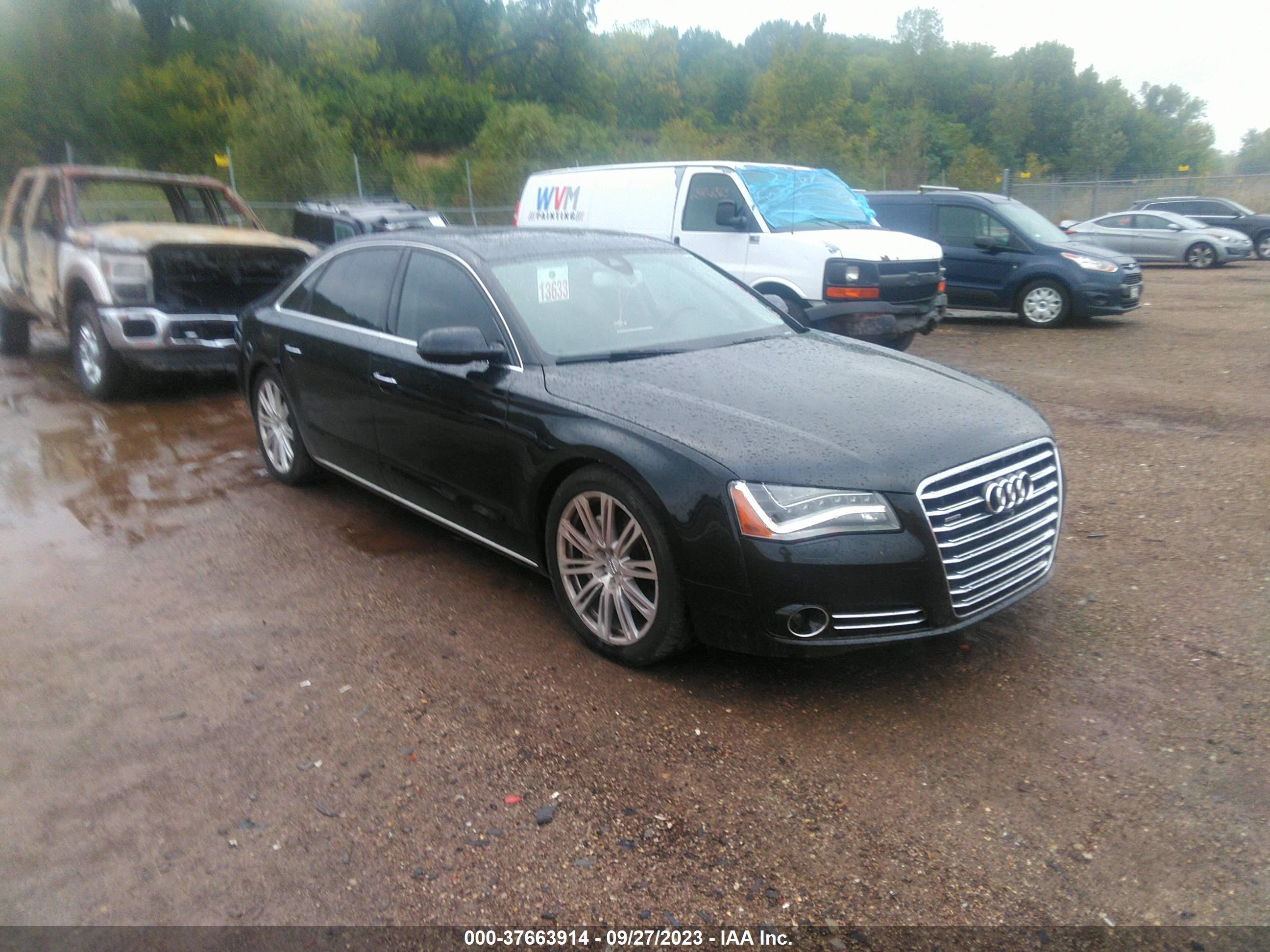 Photo 0 VIN: WAURGAFD9DN031725 - AUDI A8 