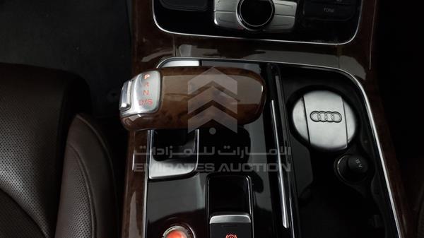 Photo 19 VIN: WAURGBFD5EN001208 - AUDI A8 