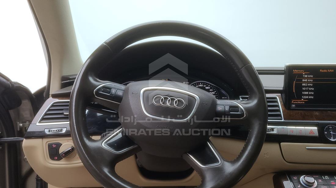 Photo 19 VIN: WAURGBFD6EN006241 - AUDI A8 