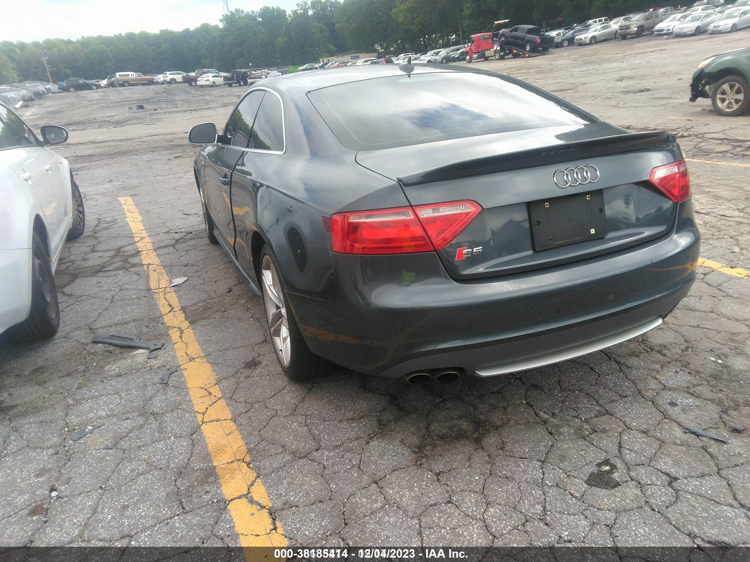 Photo 2 VIN: WAURV78T19A003879 - AUDI S5 