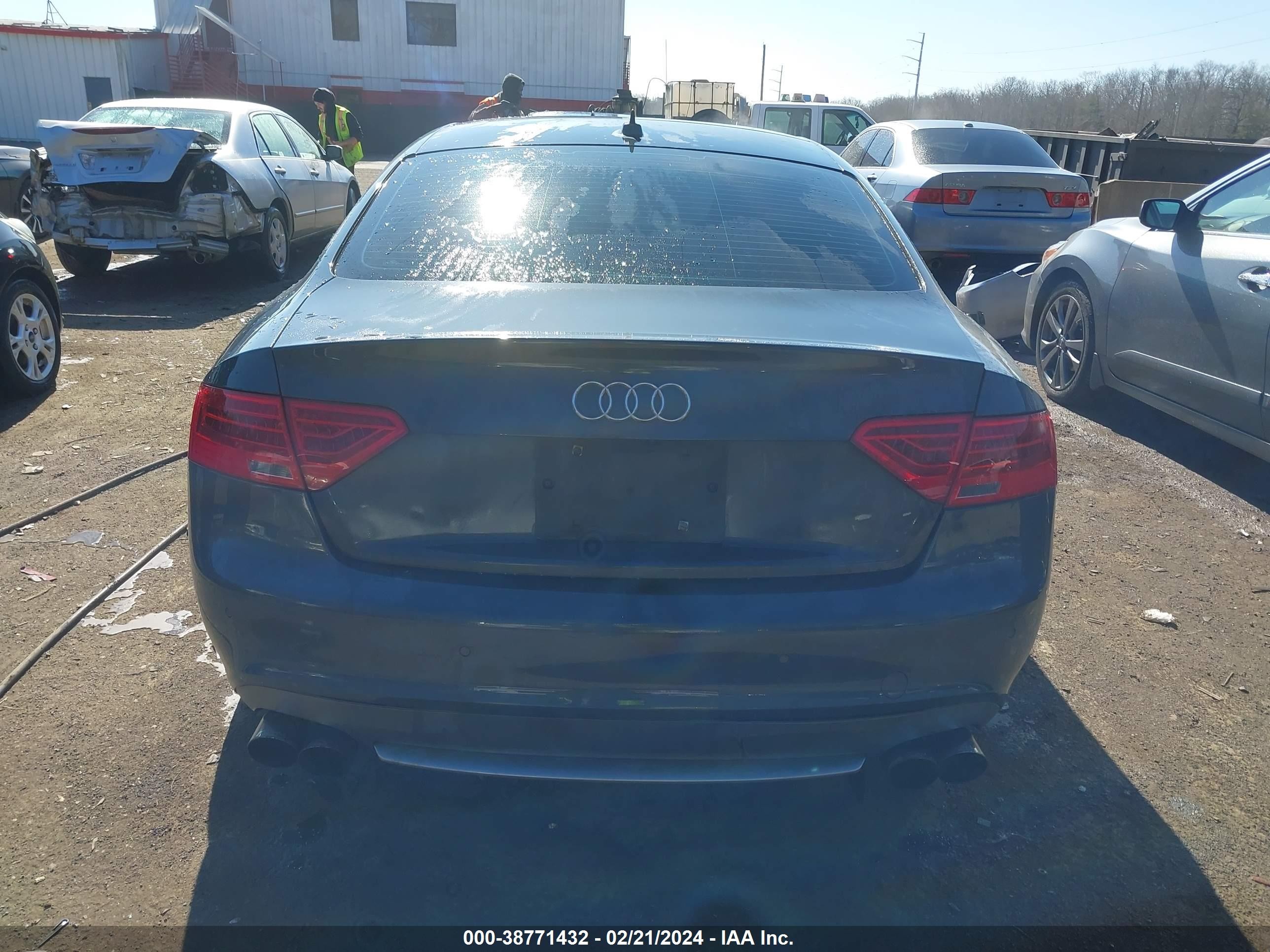 Photo 15 VIN: WAURV78T79A016524 - AUDI S5 