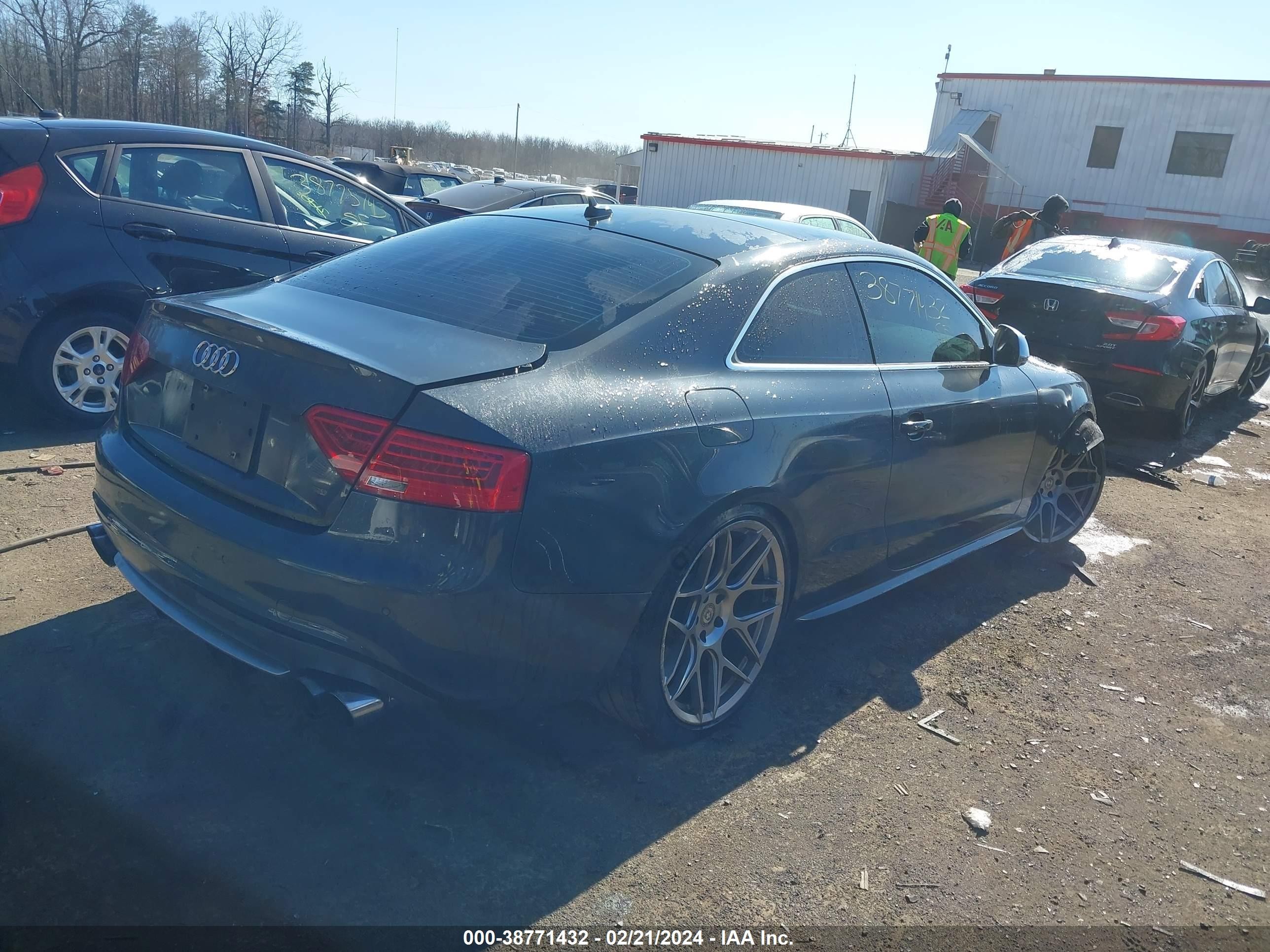 Photo 3 VIN: WAURV78T79A016524 - AUDI S5 