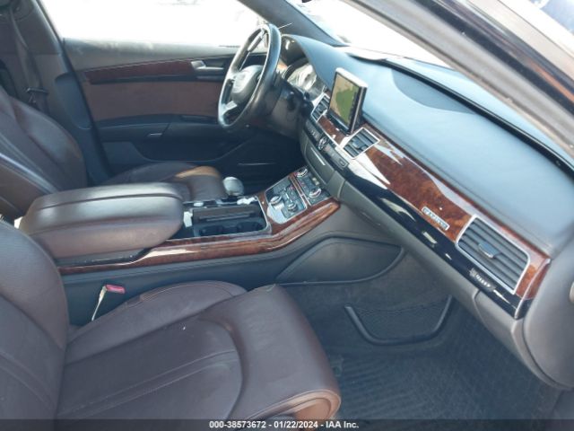 Photo 4 VIN: WAURVAFD0BN010300 - AUDI A8 L 