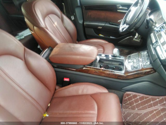 Photo 4 VIN: WAURVAFD1BN004098 - AUDI A8 L 