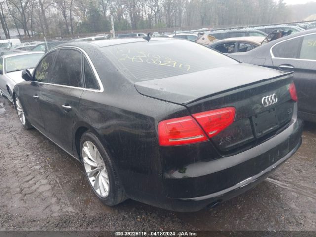 Photo 2 VIN: WAURVAFD1BN018440 - AUDI A8 L 