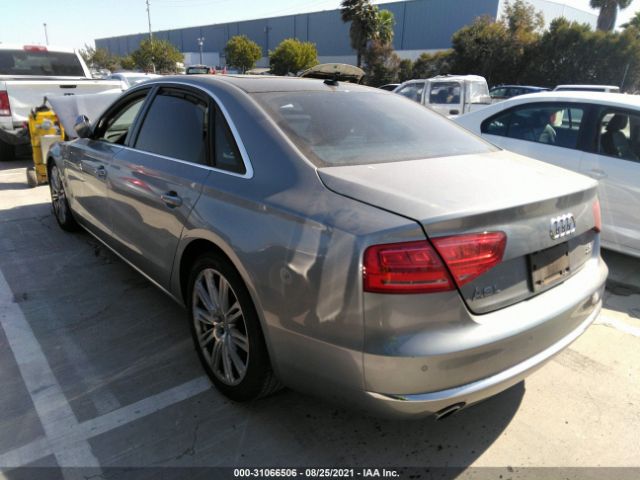 Photo 2 VIN: WAURVAFD1CN012476 - AUDI A8 L 