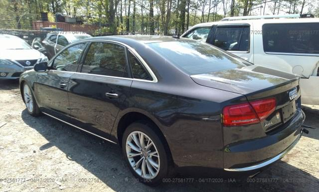 Photo 2 VIN: WAURVAFD1CN032811 - AUDI A8 