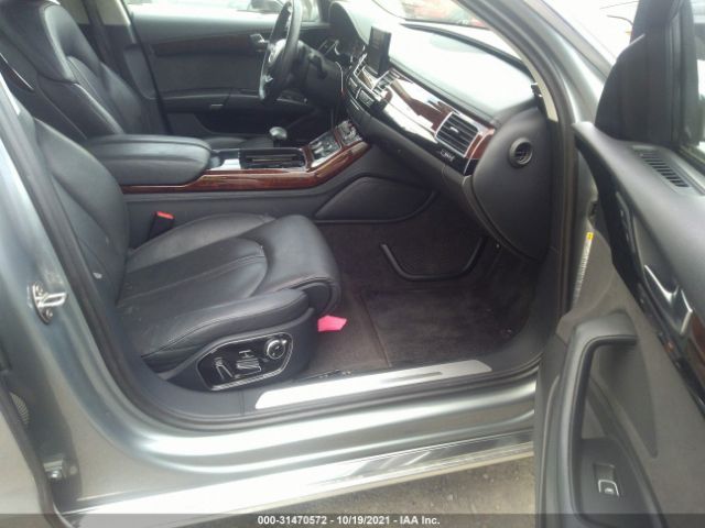 Photo 4 VIN: WAURVAFD2BN026594 - AUDI A8 L 