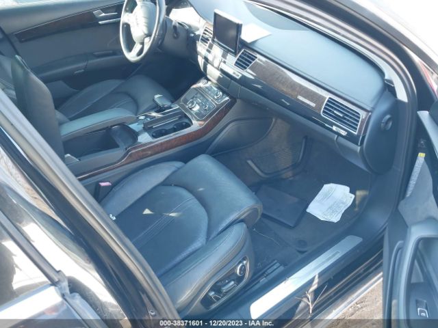 Photo 4 VIN: WAURVAFD2CN009411 - AUDI A8 L 