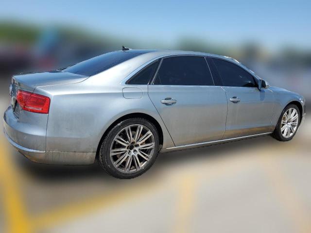 Photo 2 VIN: WAURVAFD2CN013328 - AUDI A8 