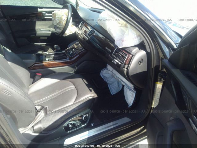 Photo 4 VIN: WAURVAFD3CN004198 - AUDI A8 L 