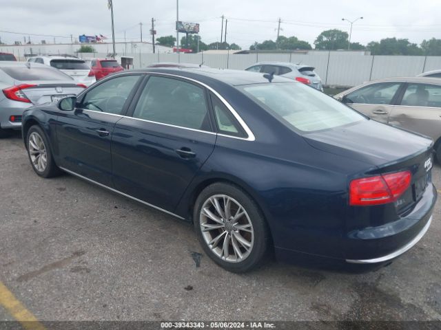 Photo 2 VIN: WAURVAFD3CN009093 - AUDI A8 L 