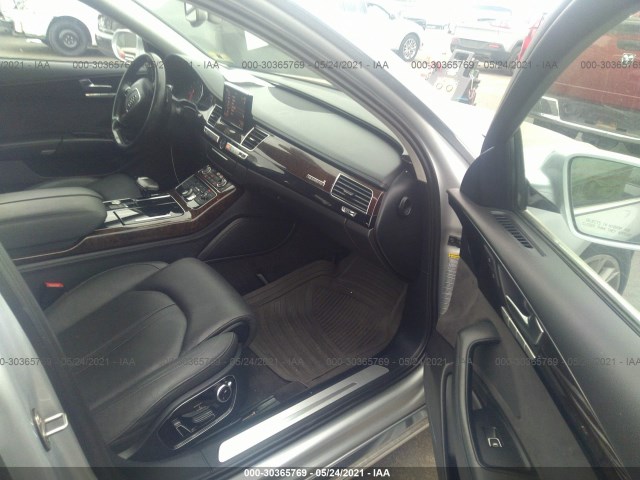 Photo 4 VIN: WAURVAFD3CN014696 - AUDI A8 L 