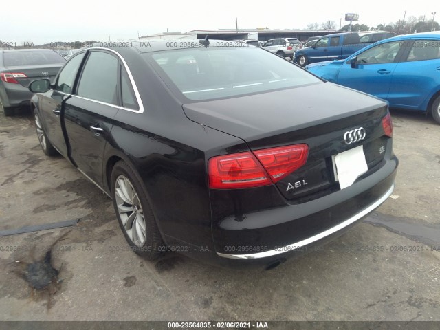 Photo 2 VIN: WAURVAFD5BN005111 - AUDI A8 L 