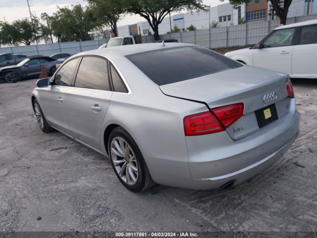 Photo 2 VIN: WAURVAFD5CN009564 - AUDI A8 L 