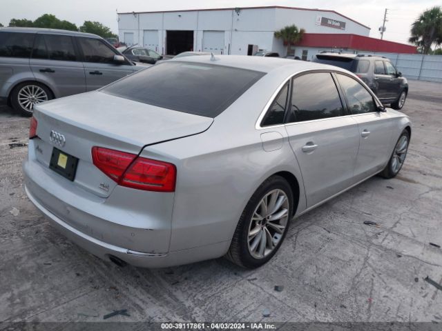 Photo 3 VIN: WAURVAFD5CN009564 - AUDI A8 L 