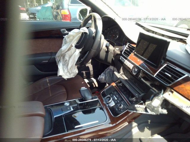 Photo 4 VIN: WAURVAFD5CN034223 - AUDI A8 L 