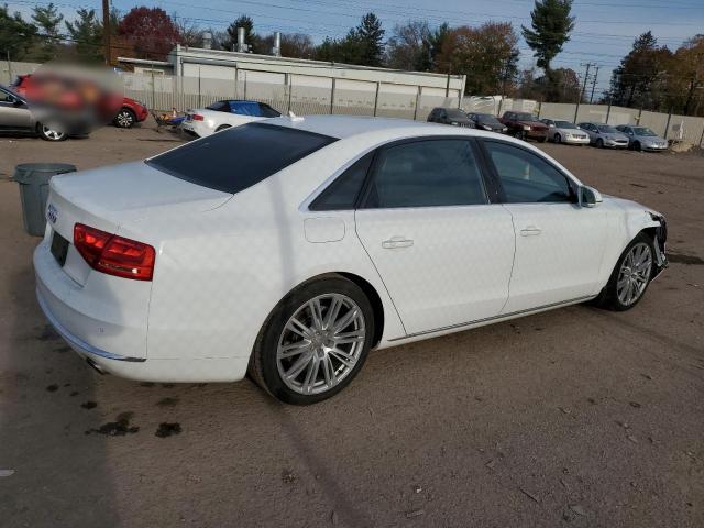 Photo 2 VIN: WAURVAFD7BN018250 - AUDI A8 