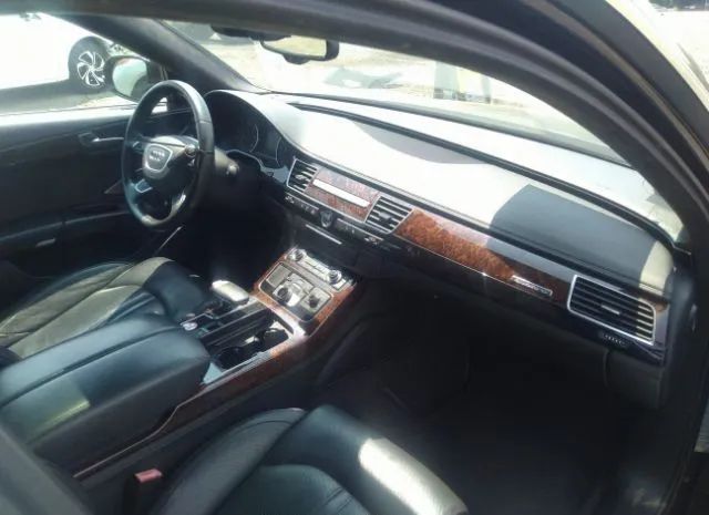 Photo 4 VIN: WAURVAFD8BN020623 - AUDI A8 