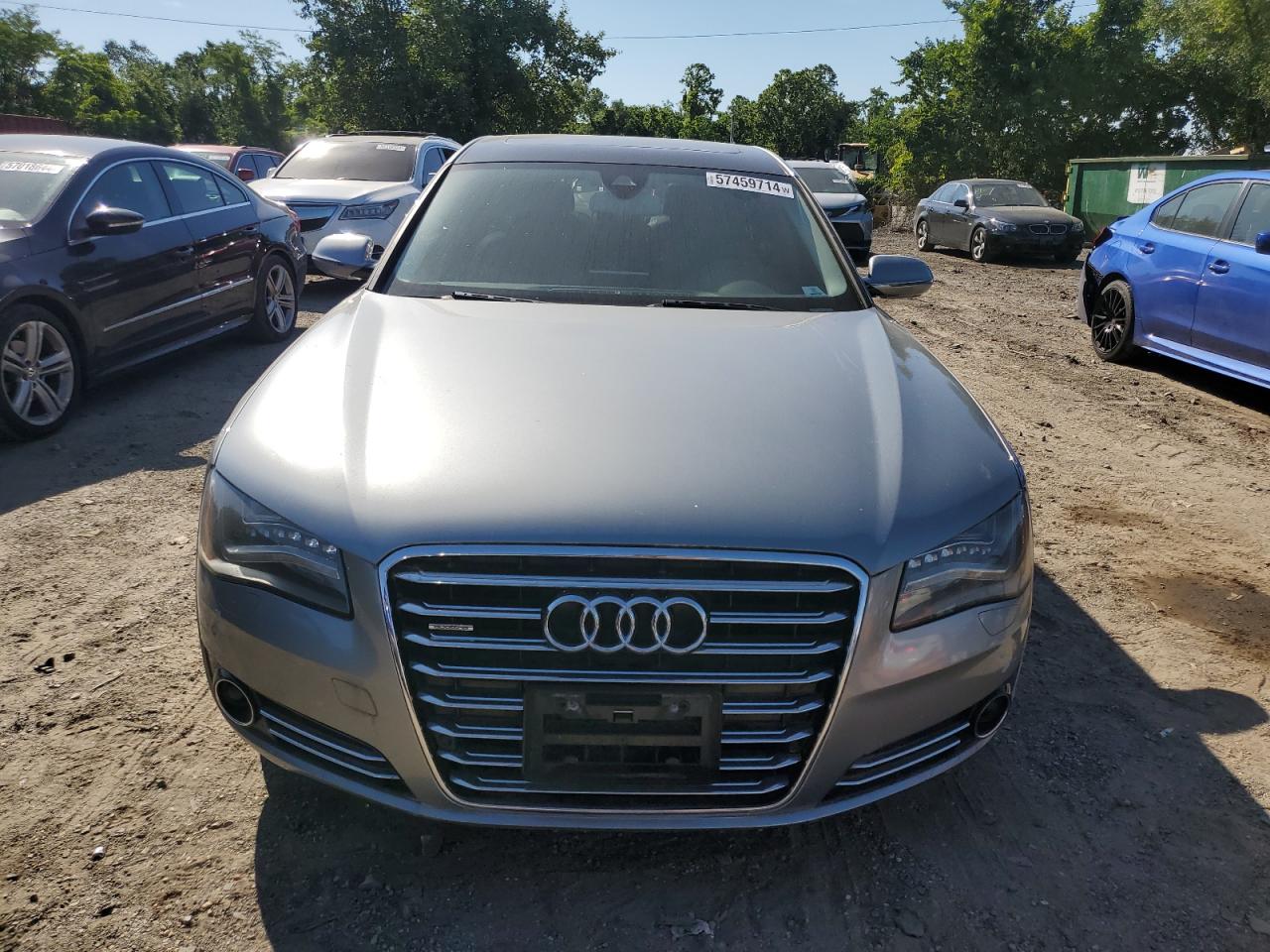 Photo 4 VIN: WAURVAFD8BN020749 - AUDI A8 