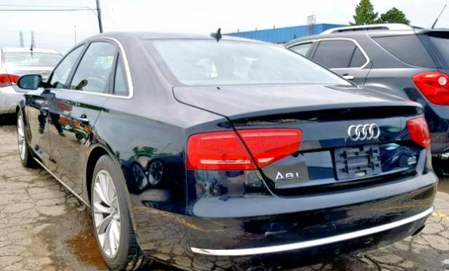 Photo 2 VIN: WAURVAFD9CN017327 - AUDI A8 