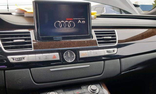 Photo 8 VIN: WAURVAFD9CN017327 - AUDI A8 