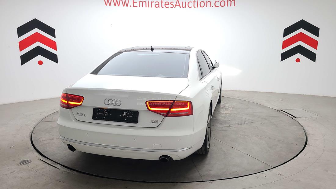 Photo 14 VIN: WAURVB4H6DN000417 - AUDI A8 